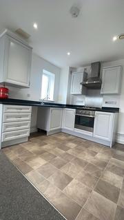 1 bedroom apartment to rent, High Street, Rochester