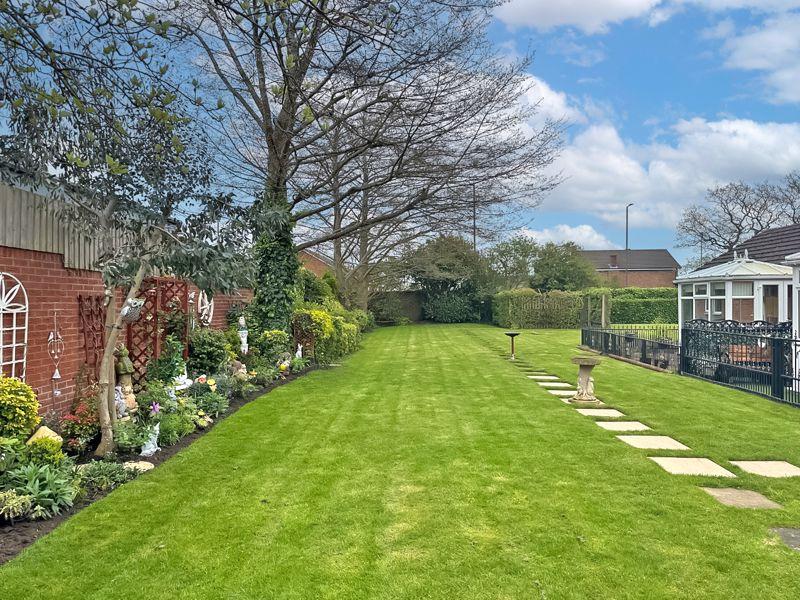 Communal gardens