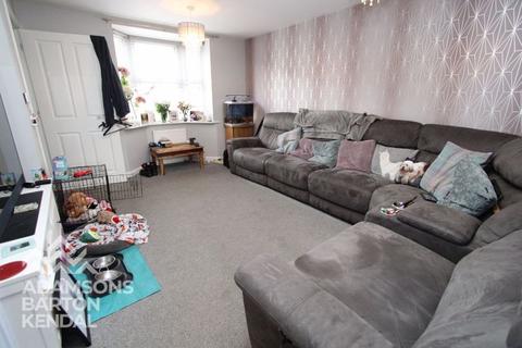 3 bedroom semi-detached house for sale, 52 Jones Way, Kingsway, Rochdale OL16 4FX