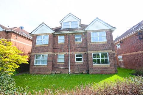 2 bedroom ground floor flat for sale, 127 Richmond Park Road, Bournemouth BH8