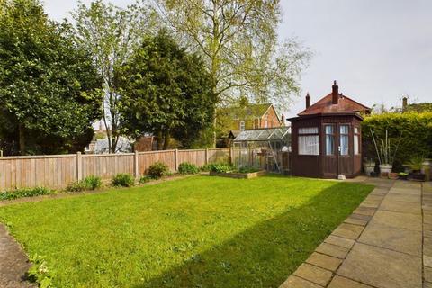 3 bedroom bungalow for sale, 35 Silver Street, Bardney, Lincoln