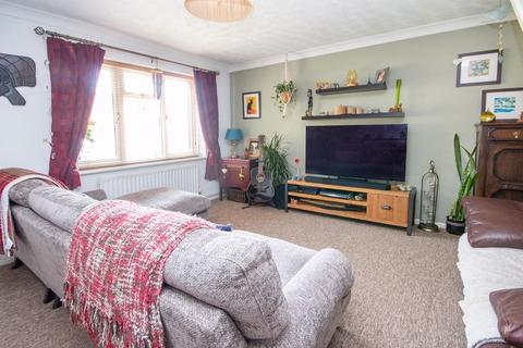 3 bedroom semi-detached house for sale, Marchwood