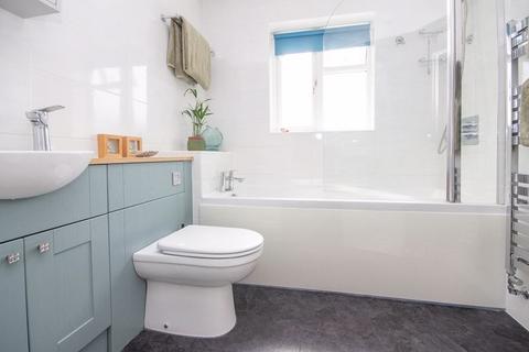 14 Alder Close, Marchwood, Southampton, SO40 4YS