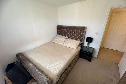 1 bedroom in a house share to rent, Smithy Close, Huddersfield