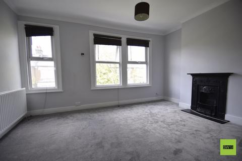 2 bedroom house to rent, Hotham Road, London SW19