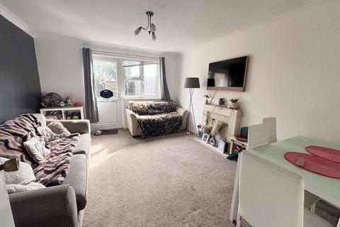 2 bedroom terraced house for sale, Curtiss Gardens, Gosport PO12