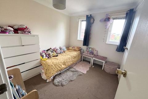 2 bedroom terraced house for sale, Curtiss Gardens, Gosport PO12