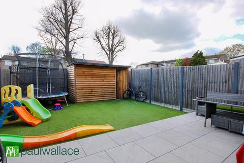 84 Cavell Road, Cheshunt, Waltham Cross, EN7 6JL