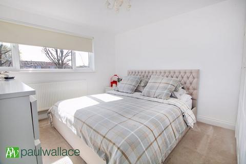 84 Cavell Road, Cheshunt, Waltham Cross, EN7 6JL