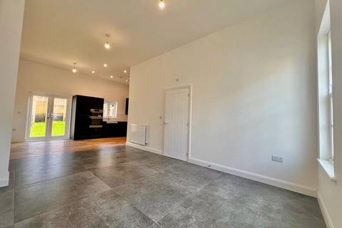 5 bedroom terraced house for sale, Hercules Road , Sherford, Plymouth . A simply stunning 4/5 bedroomed family home. Sunny garden, Garage + parking...