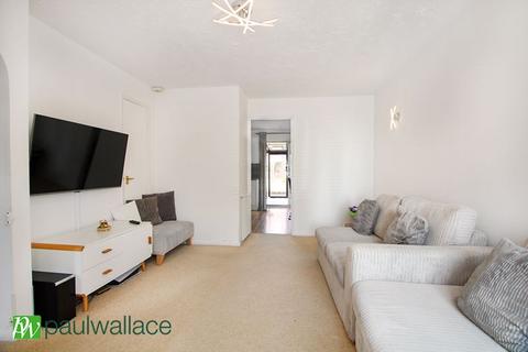 3 bedroom semi-detached house for sale, Faverolle Green, West Cheshunt