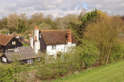 3 bedroom cottage for sale, Marsworth