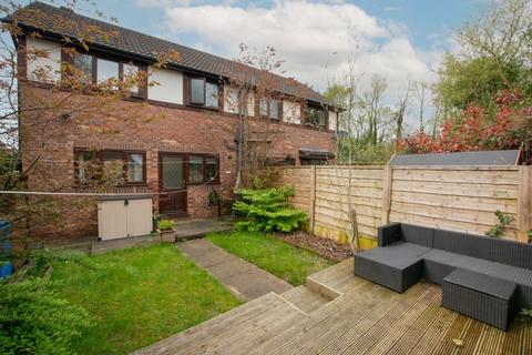 2 bedroom semi-detached house for sale, Holyoake Road Worsley M28 3DL