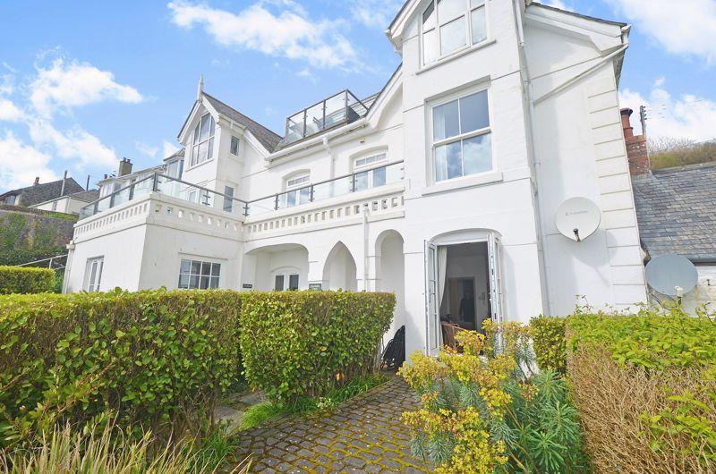 Sunny Corner, Helston TR12 1 bed apartment for sale £350,000