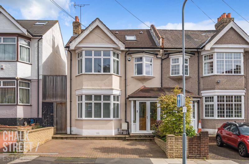 Lennox Gardens, Ilford, IG1 4 bed end of terrace house for sale £675,000