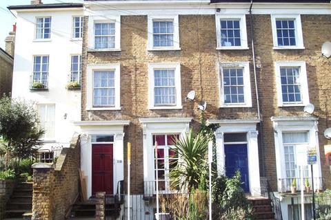 1 bedroom flat to rent, Gravesend, Kent DA12