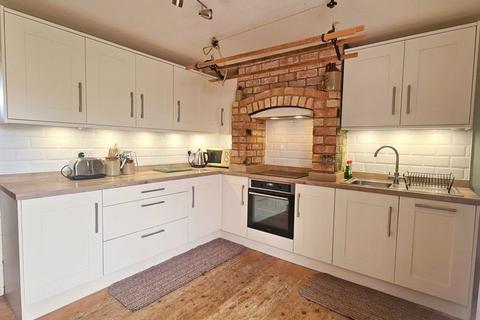3 bedroom terraced house for sale, Fern Close Cottages, Rushford