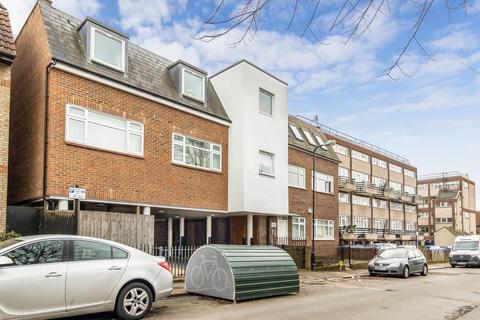 Raglan Court, Walthamstow, London, E17