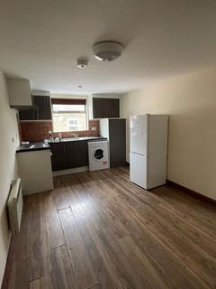 3 bedroom flat to rent, Specious three bed flat to rent, Kilburn NW6