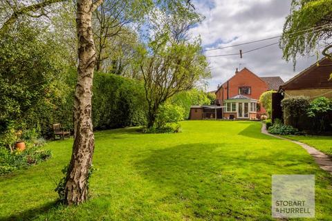 4 bedroom detached house for sale, Union Road, Norwich NR12