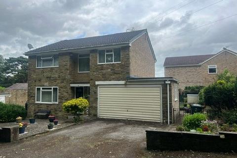 4 bedroom detached house for sale, Thackley, Thackley BD10