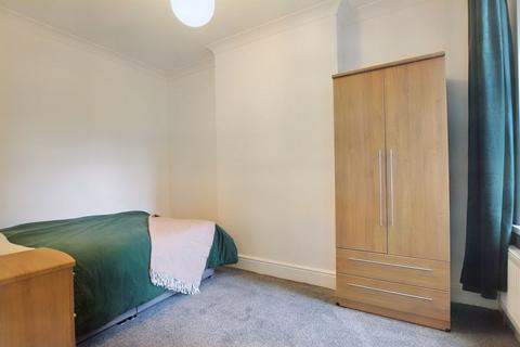 1 bedroom in a house share to rent, Tredworth Road, Gloucester GL1