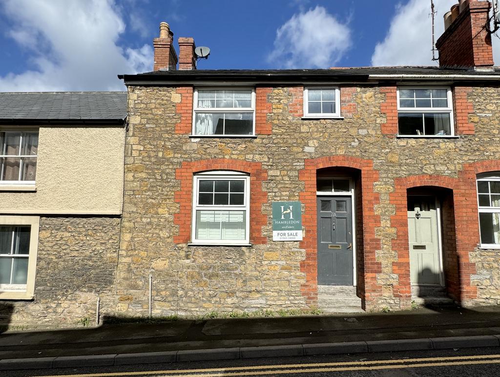 Bruton, Somerset, BA10 3 bed property for sale £400,000