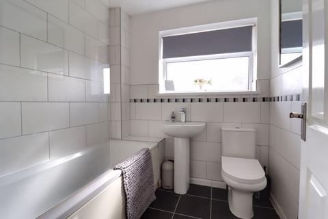 31 Earlsway, Great Haywood, Stafford, ST18 0RP
