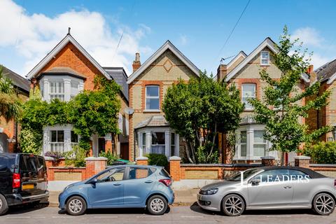 3 bedroom detached house to rent, Woodside Road, Kingston Upon Thames, KT2