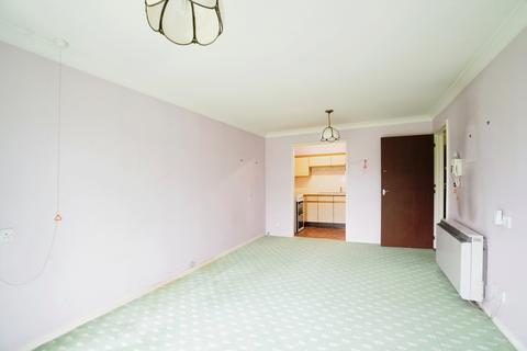 1 bedroom apartment for sale, Anglia Court, Dagenham RM8