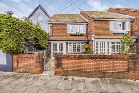 3 bedroom end of terrace house for sale, Wilson Grove, Southsea