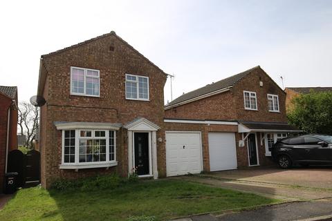 3 bedroom link detached house for sale, Melfort Drive, Leighton Buzzard LU7
