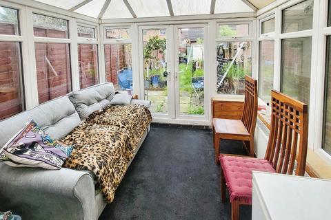 2 bedroom semi-detached house for sale, Evans Road, Basford, Nottingham, NG6 0QP