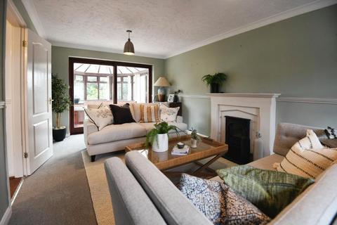 4 bedroom detached house for sale, Sunset Gardens, Wisbech, Cambridgeshire, PE13 2UE