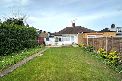 2 bedroom bungalow to rent, Stanford Road, Luton, LU2 0PY