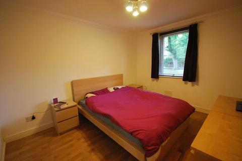 2 bedroom flat for sale, Heaton Road, Fallowfield, Manchester, M20 4AE