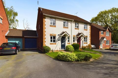 17 Dunmow Avenue, Worcester, WR4 0NR