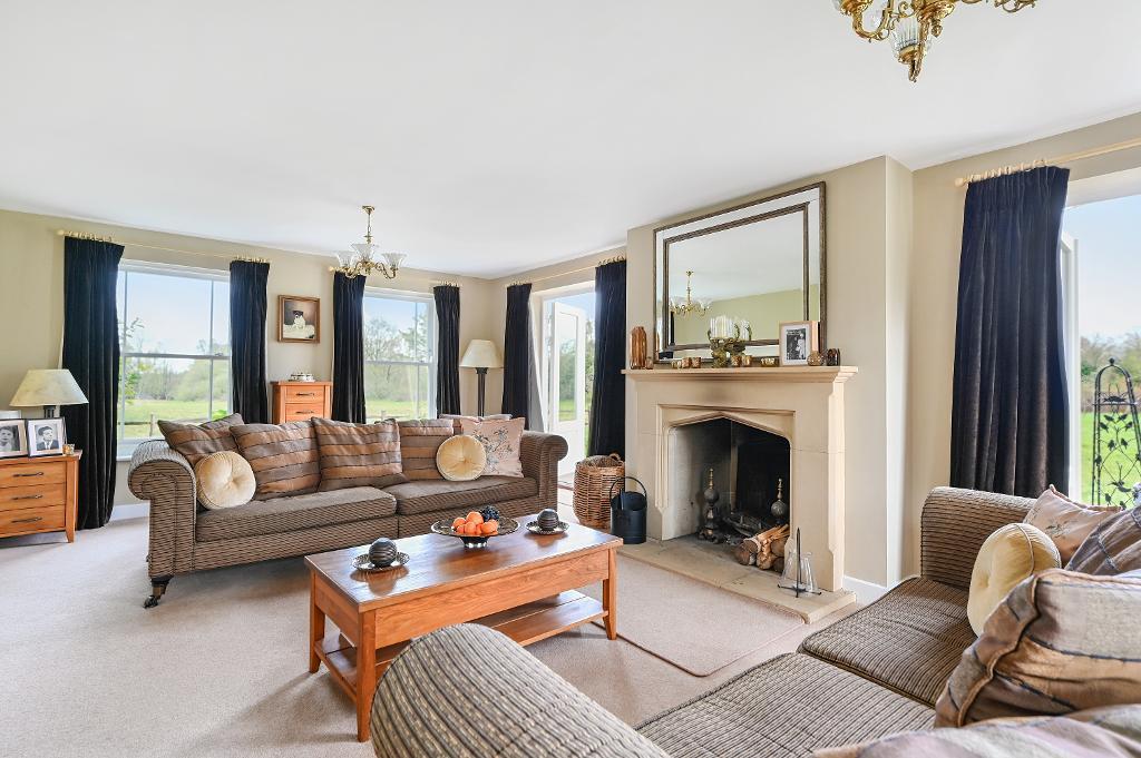 Staplehurst Road, Sissinghurst, TN17 2HT 5 bed detached house to rent