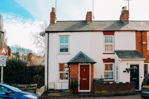 2 bedroom end of terrace house for sale, Queens Road, Banbury, OX16
