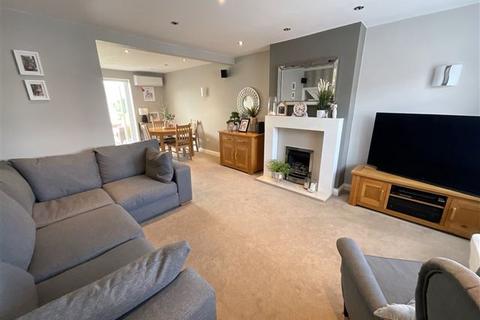 6 Medlock Croft, Sheffield, S13 9DG