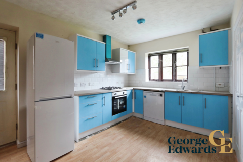 3 bedroom detached house to rent, Abbeydore Grove, Monkston, Milton Keynes MK10