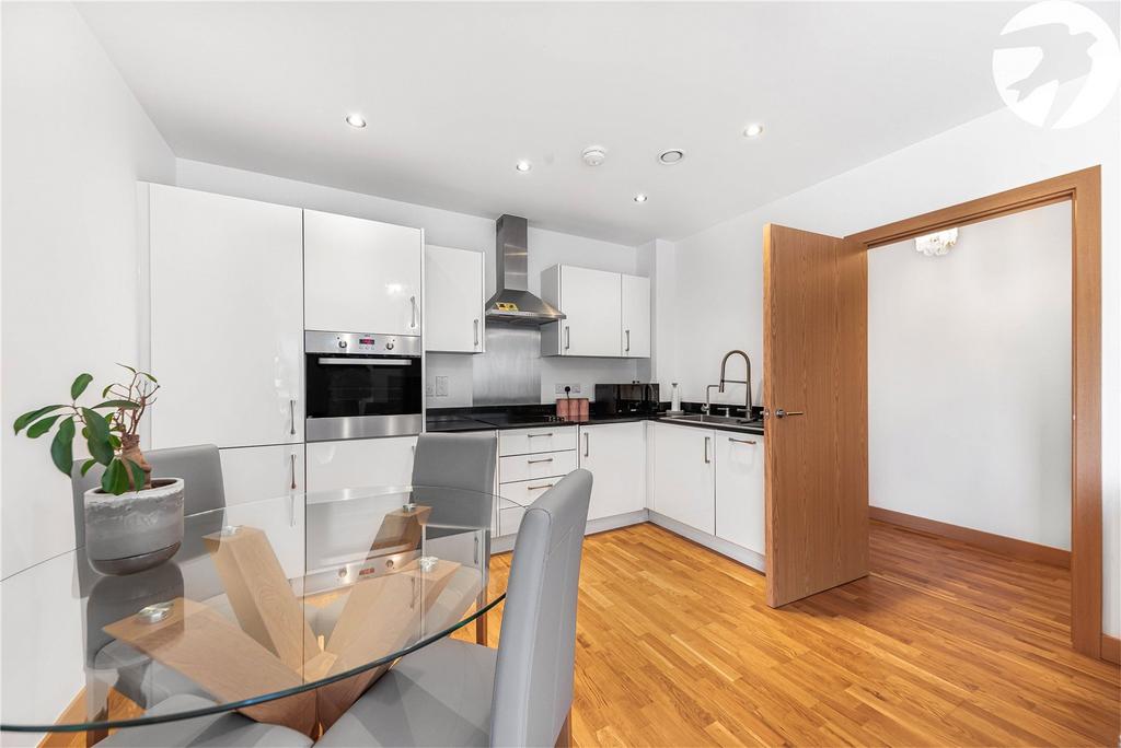 Kitchen Dining Area