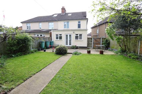 3 bedroom semi-detached house for sale, Oval Gardens, Little Thurrock, Grays