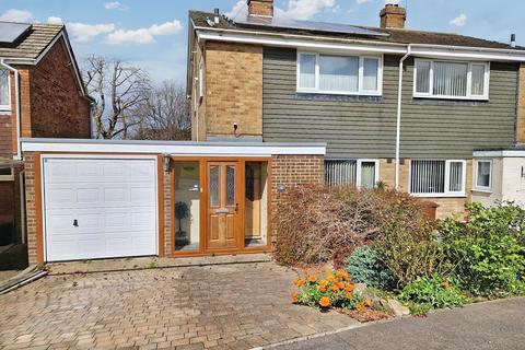 Rochester - 3 bedroom semi-detached house for sale