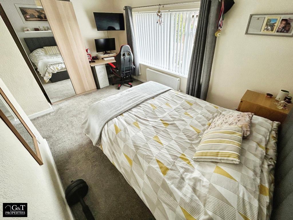 2nd Bedroom
