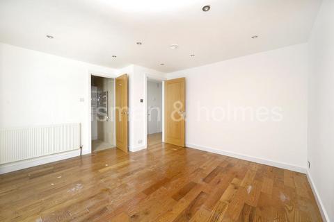 3 bedroom apartment for sale, Lower ground, Woodstock Avenue, London