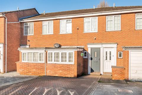 65 Bucklers Way, Carshalton, SM5 2DZ