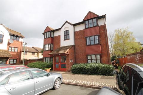 Flat 6, 3 Violet Close, Hackbridge, Wallington, SM6 7HH