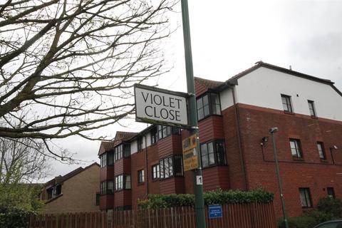 Flat 6, 3 Violet Close, Hackbridge, Wallington, SM6 7HH