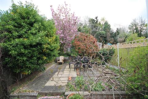 11 Cambridge Road, Carshalton, SM5 3QP